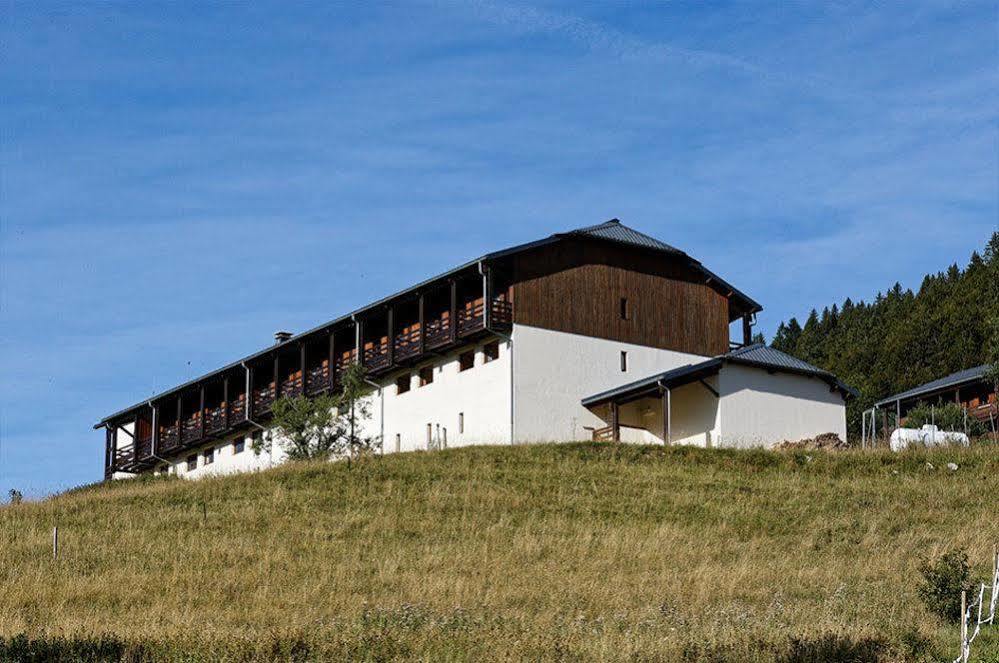 Hotel Club Le Risoux Bois-dʼAmont Dış mekan fotoğraf