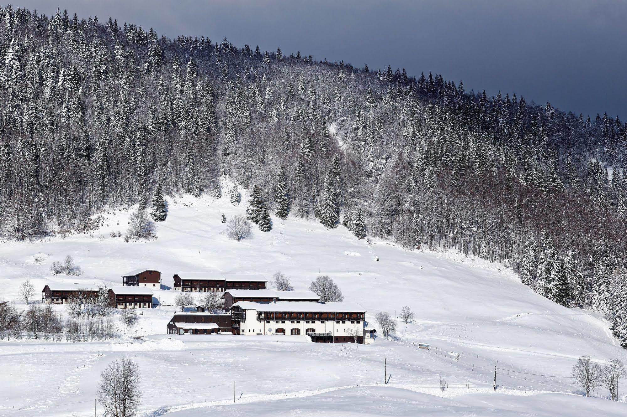 Hotel Club Le Risoux Bois-dʼAmont Dış mekan fotoğraf